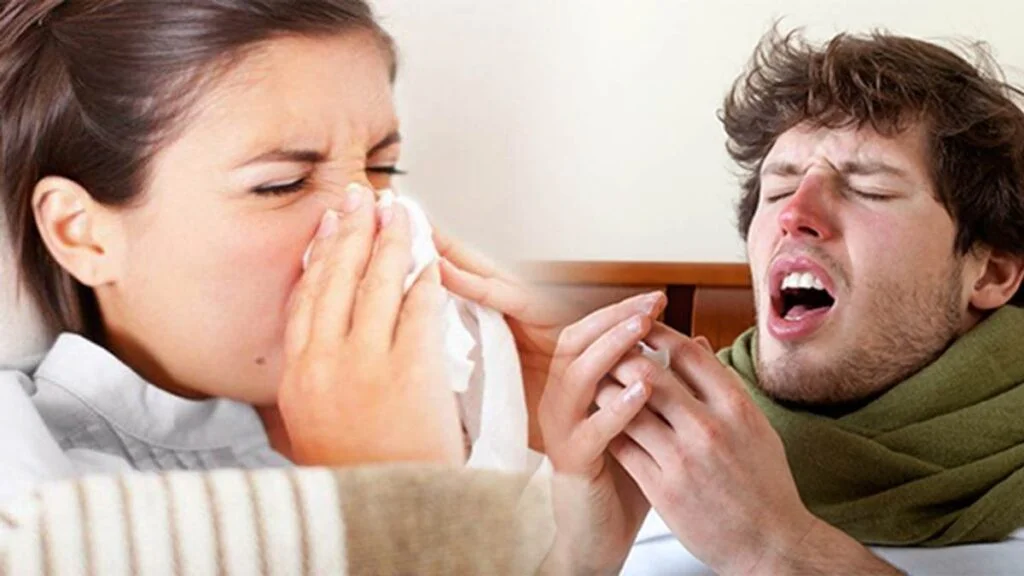 Monsoon Diseases: बारिश में बीमारी की वजह बन सकते है वायरस और बैक्टीरिया, इस तरह रखें अपने परिवार का ख्याल