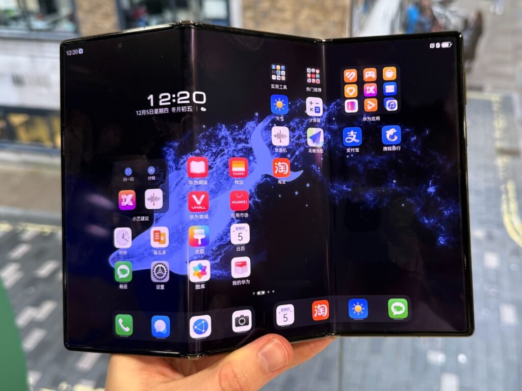 Huawei Mate XT 2 का धमाका! तीन बार फोल्ड होने वाला दुनिया का दूसरा स्मार्टफोन आने वाला है