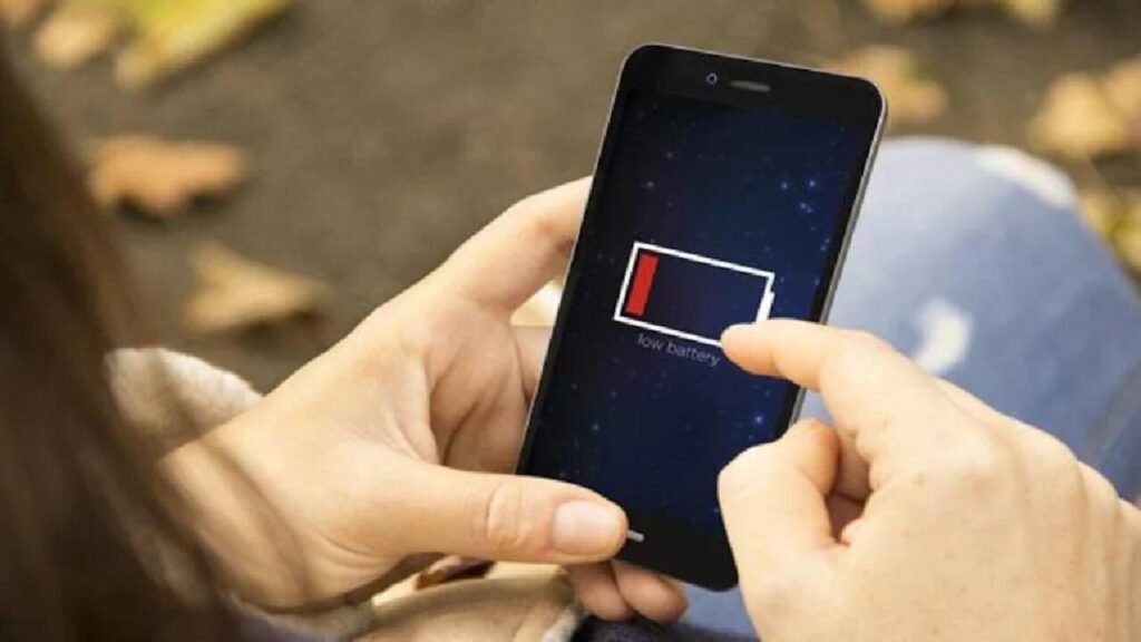 iPhone Battery Trick: iPhone की बैटरी अब चलेगी ज्यादा देर तक, इस नई सेटिंग को तुरंत ऑन करें